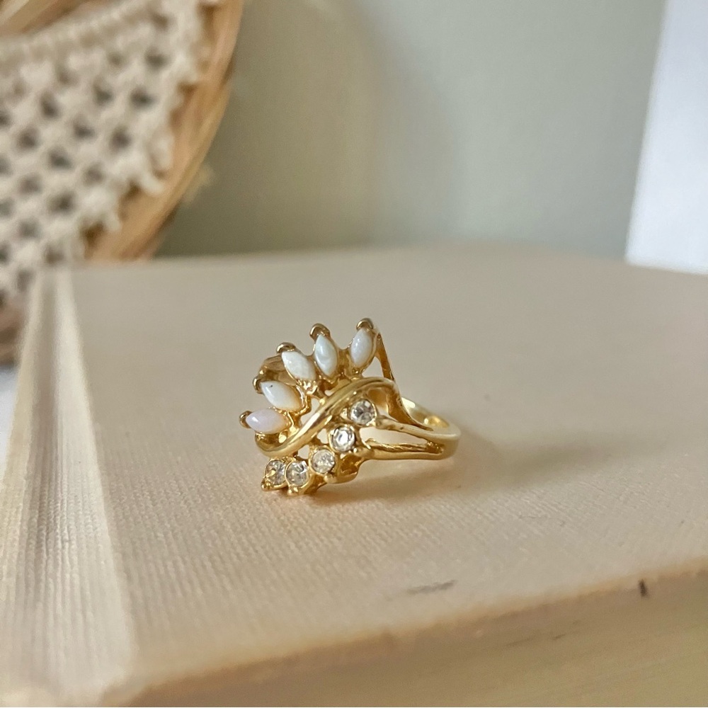 Uncas Bypass Opal Crystal Statement Ring Crystal … - image 4